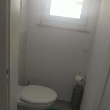 Privates In Ruhiger Lage Heidenheim-steinheim Am Albuch 홈스테이